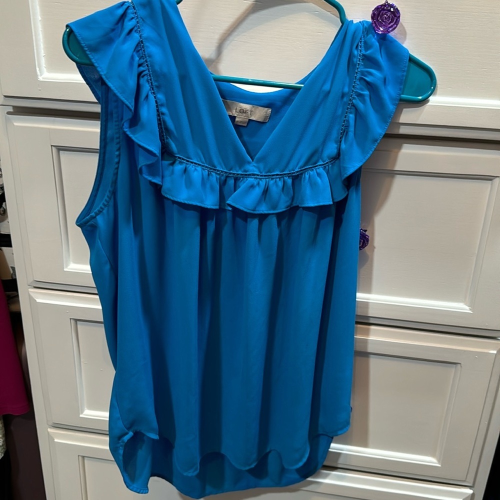 Sleeveless top
